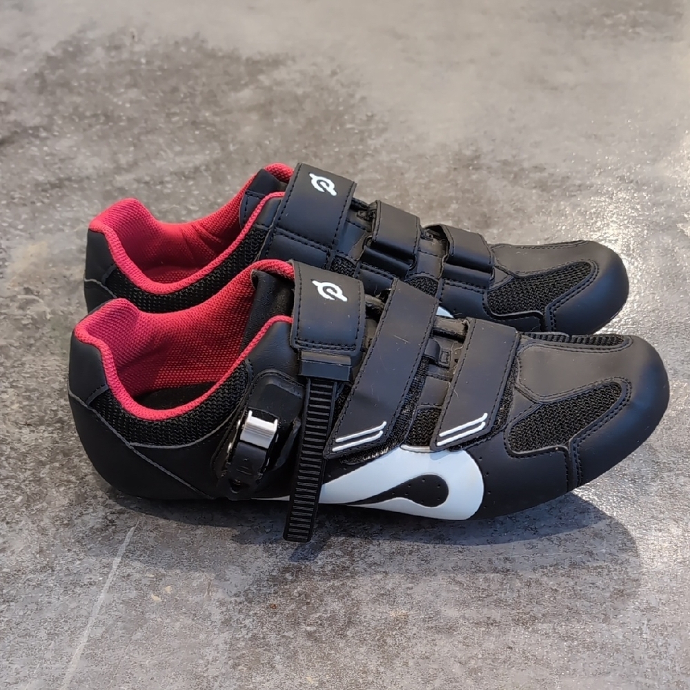 Men's Black and Red Cycling Shoes